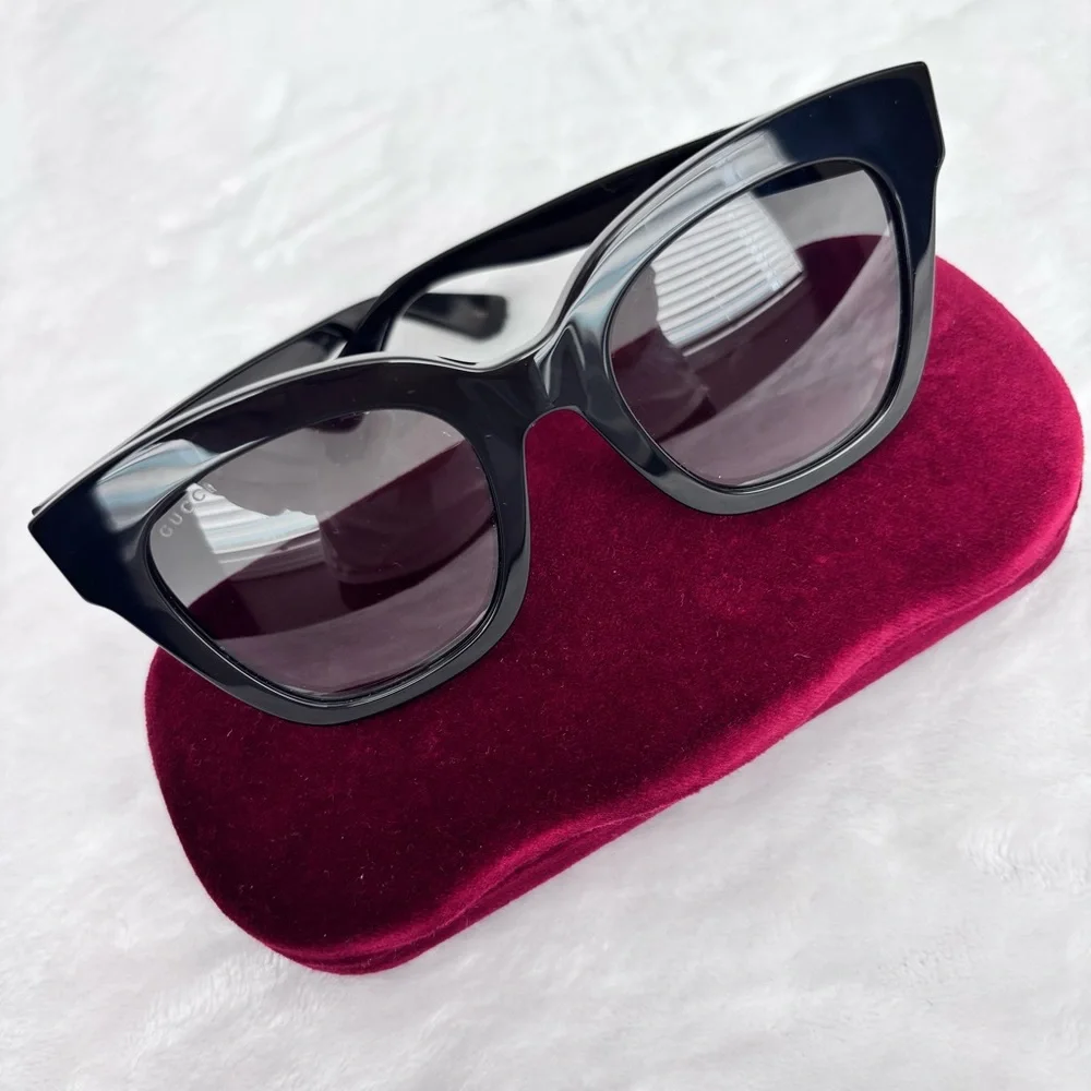 GUCCI GG0029S Black Oversize Square Fashion Sunglasses--NEW - Picture 4 of 15